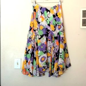 Newsworthy Floral Skirt, Size M